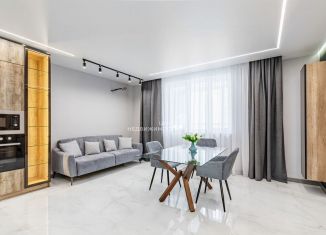 Продажа 4-комнатной квартиры, 110 м2, Казань, Чистопольская улица, 71Б