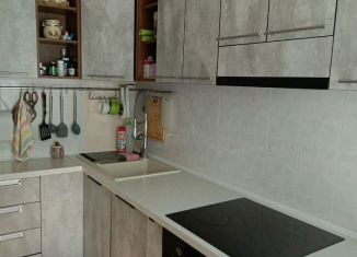 Продается 3-комнатная квартира, 61.9 м2, Петропавловск-Камчатский, улица Академика Курчатова, 11, микрорайон Горизонт-Север