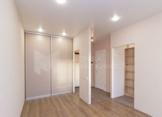 Продам однокомнатную квартиру, 37 м2, Тюмень, улица Парада Победы, 17, ЖК Финский залив