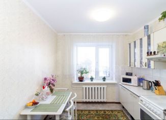 3-ком. квартира на продажу, 66 м2, Тюмень, улица Мельникайте, 136