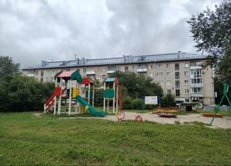 Продам 1-ком. квартиру, 30.1 м2, Северск, Коммунистический проспект, 82