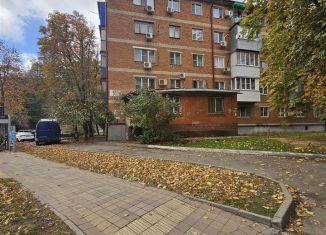 Продаю 3-ком. квартиру, 104 м2, Краснодар, Ставропольская улица, 45/2, микрорайон Дубинка