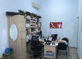 Помещение свободного назначения на продажу, 40 м2, Ставрополь, улица Доваторцев, 44Б