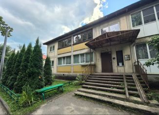 Продажа 3-ком. квартиры, 78.9 м2, Псков, Зелёный переулок, 3