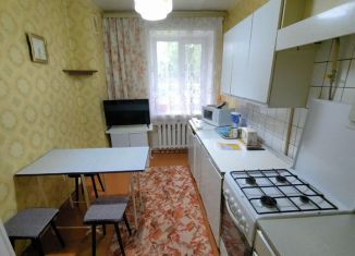 Продаю 2-ком. квартиру, 46.5 м2, Киржач, улица Томаровича, 5