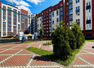 Продам 2-комнатную квартиру, 53.6 м2, Калининград