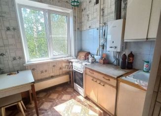 Продаю двухкомнатную квартиру, 37.6 м2, Дзержинск, улица Маяковского, 32/5