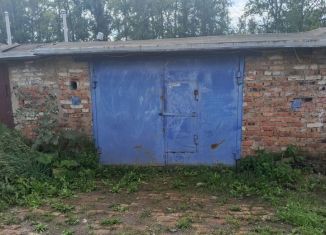 Продаю гараж, 30 м2, Донской