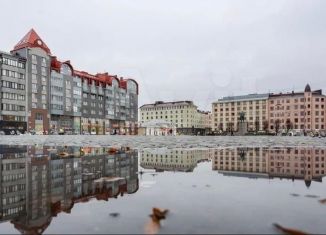 Продам 3-комнатную квартиру, 97.5 м2, Выборг, улица Ушакова, 4