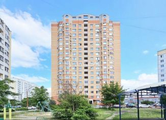 Трехкомнатная квартира на продажу, 79.5 м2, Липецк, улица С.М. Шерстобитова, 12