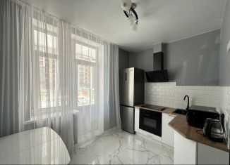 Сдам в аренду 1-ком. квартиру, 35 м2, Краснодар, улица Григория Булгакова, 12к1, Прикубанский округ