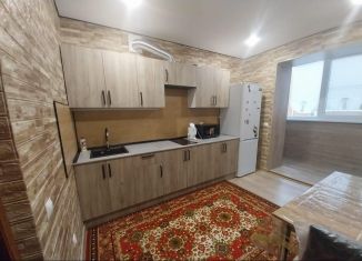 Аренда однокомнатной квартиры, 46 м2, Краснодар, улица имени С.С. Прокофьева, 15, Музыкальный микрорайон