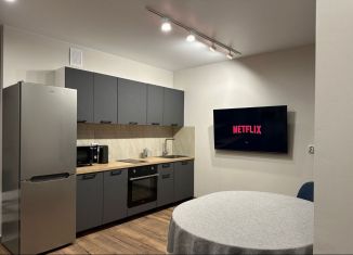 Продам квартиру студию, 33 м2, Тюмень, улица Павла Никольского, 8, ЖК Акватория