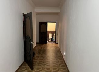 2-ком. квартира на продажу, 88 м2, Махачкала, улица Кулиева, 83