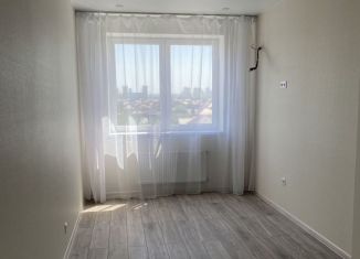 Сдается 1-комнатная квартира, 30 м2, Краснодар, улица имени М.П. Шемякина, 2