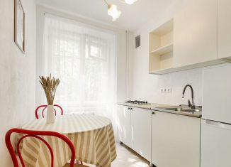 Продам 1-комнатную квартиру, 30.1 м2, Сертолово, микрорайон Чёрная Речка, 9