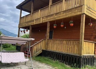 Сдам коттедж, 220 м2, Республика Алтай, улица Дворникова, 47