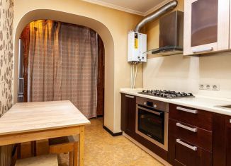 Продаю 2-комнатную квартиру, 40 м2, Краснодар, Новокузнечная улица, 200, Новокузнечная улица