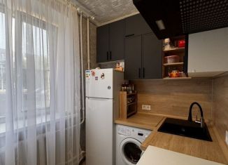 Продам однокомнатную квартиру, 30.7 м2, Кронштадт, Широкая улица, 8