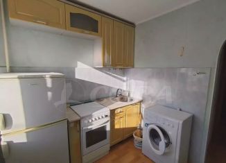 Продаю 1-ком. квартиру, 31 м2, Тюмень, улица Рационализаторов, 15