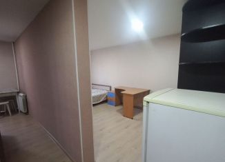 Сдаю в аренду 1-ком. квартиру, 30 м2, Горно-Алтайск, Коммунистический проспект, 78