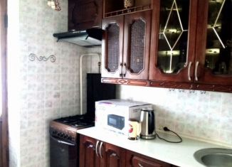 Сдаю 2-ком. квартиру, 54.4 м2, Тихорецк, Октябрьская улица, 91А