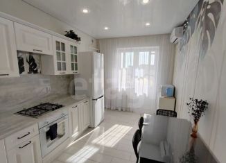 Продажа двухкомнатной квартиры, 58 м2, Татарстан, улица Нефтяников, 12