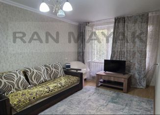 Продажа 1-комнатной квартиры, 30 м2, Майкоп, улица Димитрова, 17