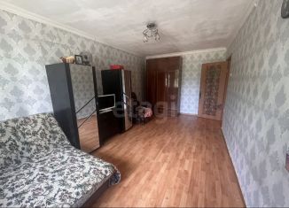 Сдается в аренду двухкомнатная квартира, 44 м2, Коми, улица Карла Маркса, 160