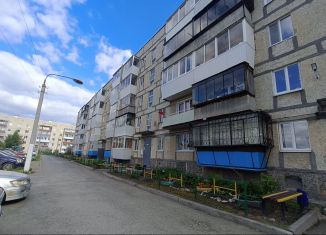 Продажа 2-ком. квартиры, 51.1 м2, Сысерть, улица Орджоникидзе, 58