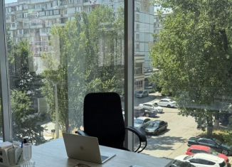 Сдаю в аренду офис, 250 м2, Махачкала, проспект Имама Шамиля, 24А/1, Советский внутригородской район