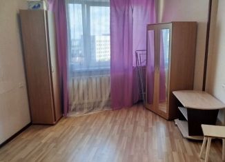 Сдаю в аренду 1-ком. квартиру, 30 м2, Североморск, улица Адмирала Сизова, 9