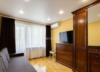 Продам двухкомнатную квартиру, 42.2 м2, Лобня, улица Чайковского, 12