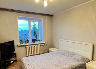 Продаю 2-комнатную квартиру, 57 м2, село Мариинский, Лазурная улица, 11