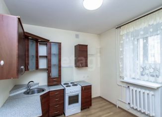 Продаю 1-комнатную квартиру, 43.3 м2, Тюмень, улица Максима Горького, 83