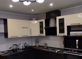 Продаю 2-ком. квартиру, 57.3 м2, Тамбов, улица Агапкина, 11А