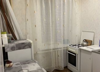 Продаю 1-ком. квартиру, 33 м2, Таганрог, улица Свободы, 36