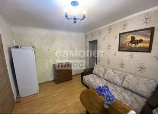 Продажа 3-ком. квартиры, 50 м2, Туапсе, улица Фрунзе, 35