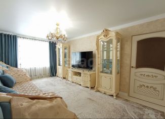 Продается 3-ком. квартира, 80 м2, Черкесск, Октябрьская улица, 392