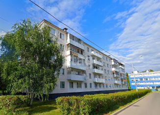 Продаю 3-комнатную квартиру, 63.4 м2, деревня Яковлевское, деревня Яковлевское, 14