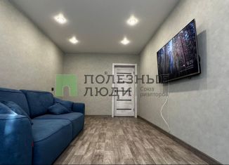 Продаю двухкомнатную квартиру, 47.2 м2, Татарстан, улица Макаренко, 6