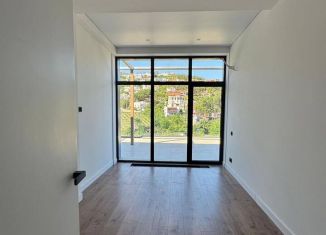 Продаю трехкомнатную квартиру, 90.4 м2, посёлок городского типа Гурзуф, улица Геологов, 7