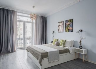 Сдам в аренду 1-ком. квартиру, 50 м2, Санкт-Петербург, Скобелевский проспект, 17