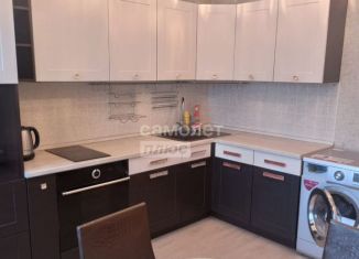 Продается 2-комнатная квартира, 71.2 м2, Новосибирск, метро Золотая Нива, улица Ключ-Камышенское Плато, 12