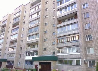 Продажа 2-ком. квартиры, 48.6 м2, Кирово-Чепецк, Школьная улица, 6к1