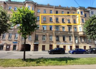 Продажа трехкомнатной квартиры, 117 м2, Санкт-Петербург, Василеостровский район, 17-я линия Васильевского острова, 38