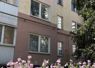 Продается 1-комнатная квартира, 40.4 м2, посёлок Парголово, улица Первого Мая, 107к9
