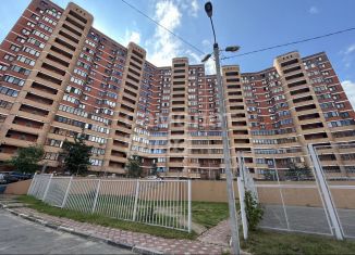 Сдача в аренду двухкомнатной квартиры, 61.2 м2, Дмитров, микрорайон имени К.А. Аверьянова, 25