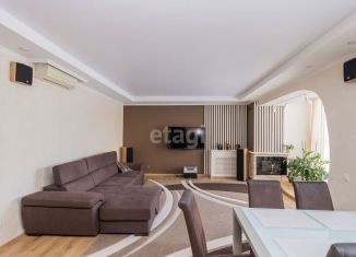 Продам 4-комнатную квартиру, 114 м2, Тюмень, улица Газовиков, 41к1