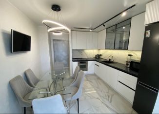 Продажа 2-ком. квартиры, 73 м2, Павловский Посад, улица Чапаева, 9